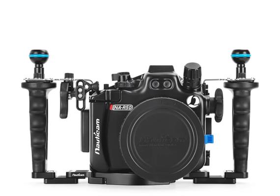 Caisson étanche Nauticam NA-R50 PRO Package pour Canon EOS R50 avec RF-S 18-45mm F4.5-6.3