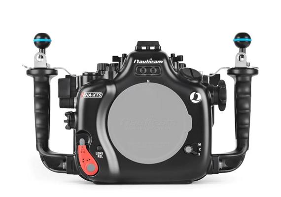 Custodia subacquea Nauticam NA-XT5 per Fujifilm X-T5 camera (senza oblò)